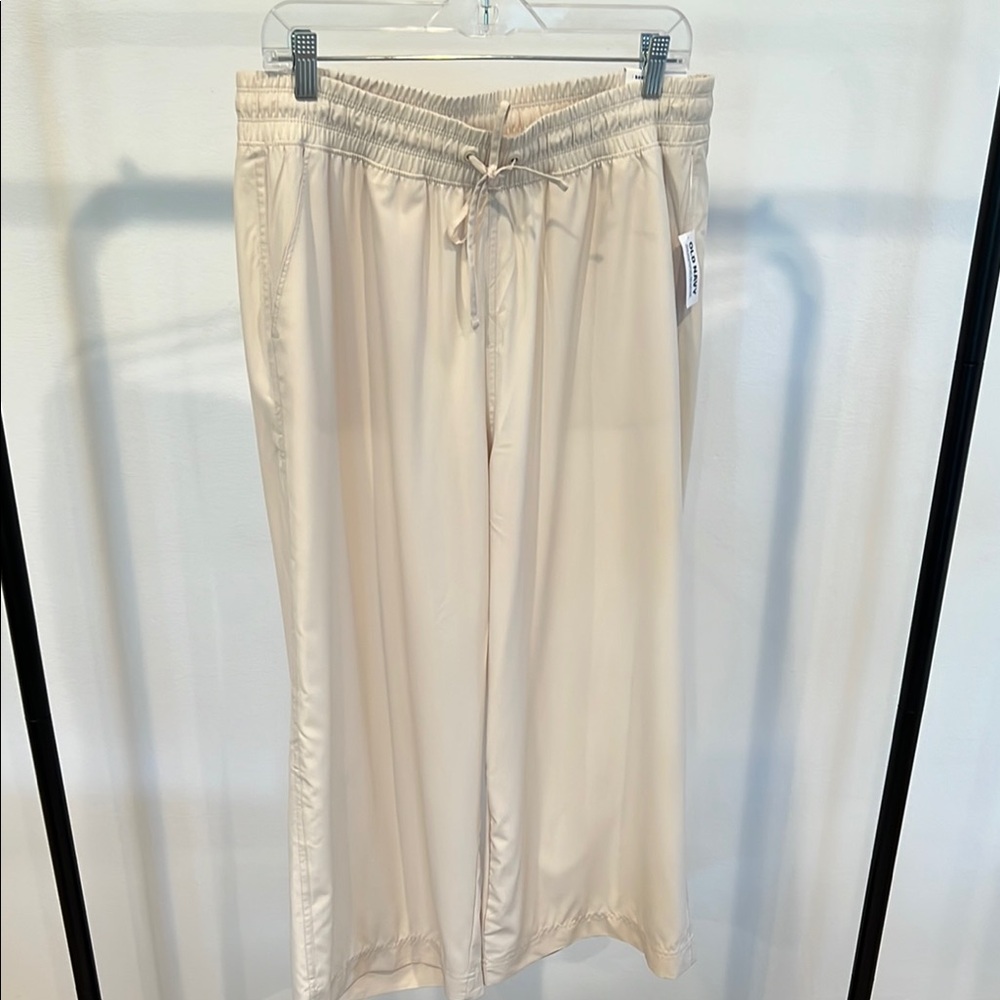 Old Navy Cream Wide Leg Pants